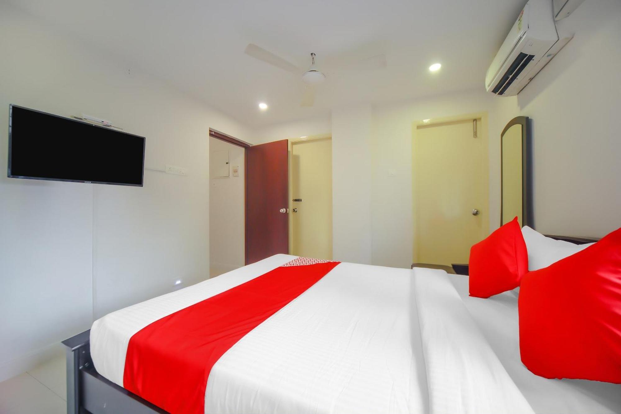 Super Hotel O Pride Hospitality Nungambakkam Ченнаї Екстер'єр фото