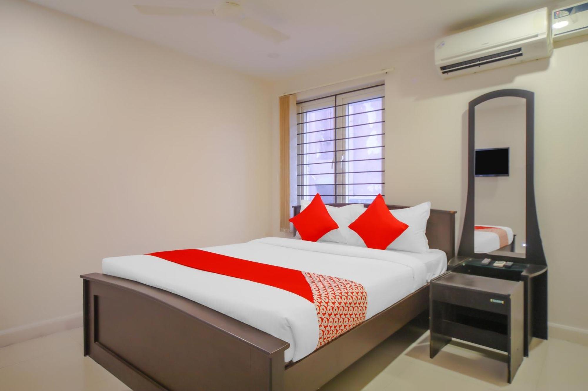 Super Hotel O Pride Hospitality Nungambakkam Ченнаї Екстер'єр фото