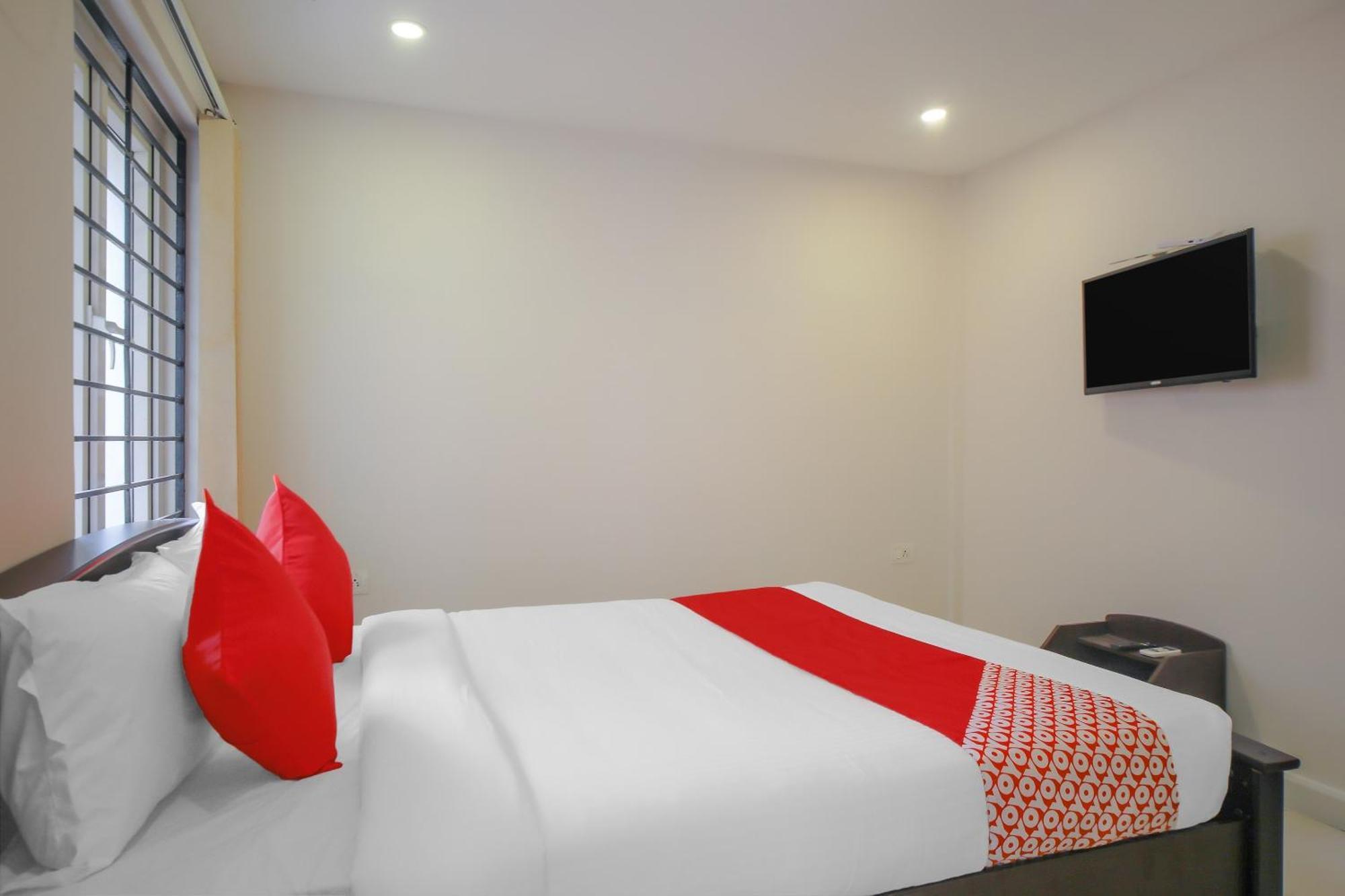 Super Hotel O Pride Hospitality Nungambakkam Ченнаї Екстер'єр фото