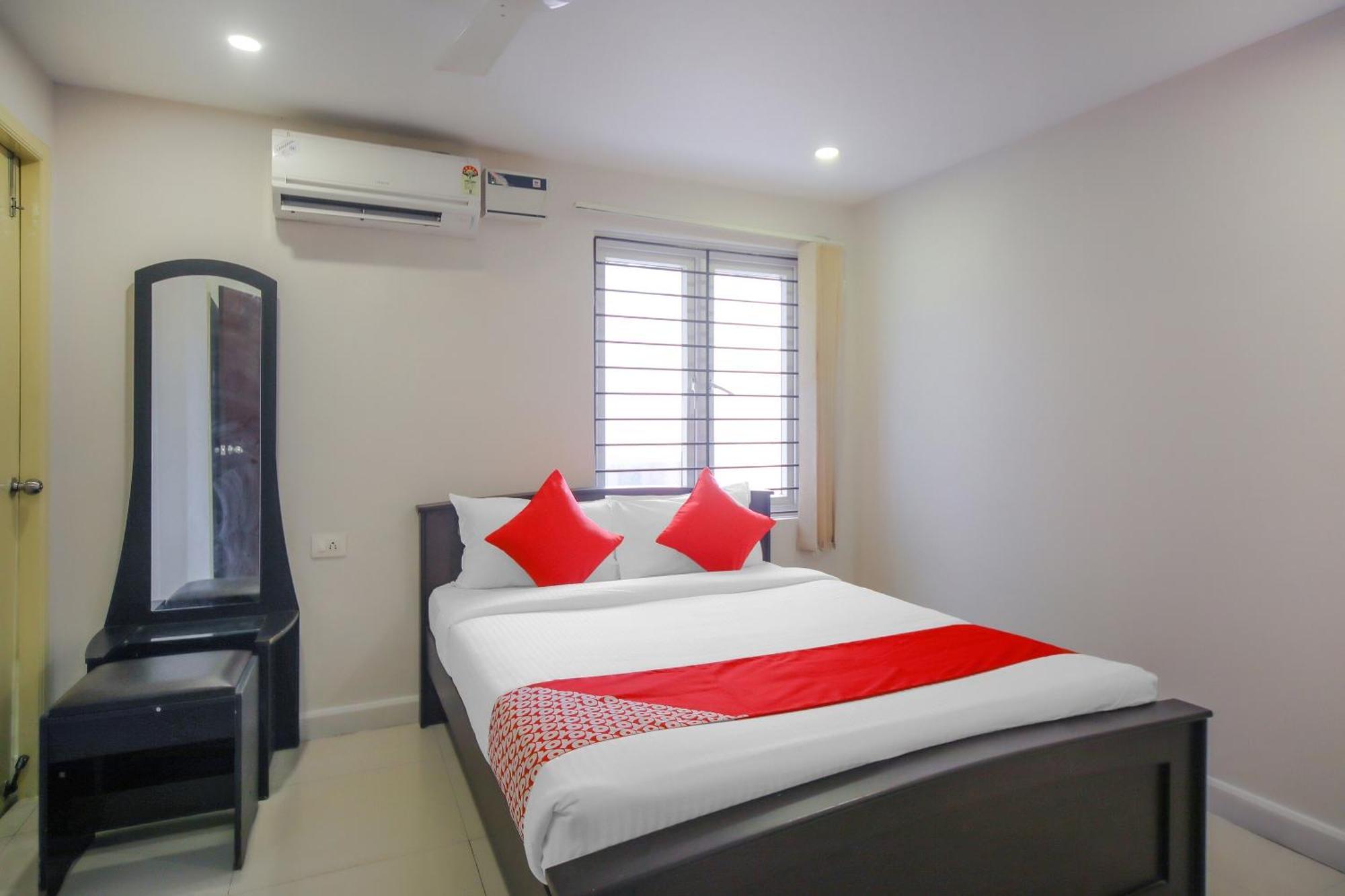 Super Hotel O Pride Hospitality Nungambakkam Ченнаї Екстер'єр фото